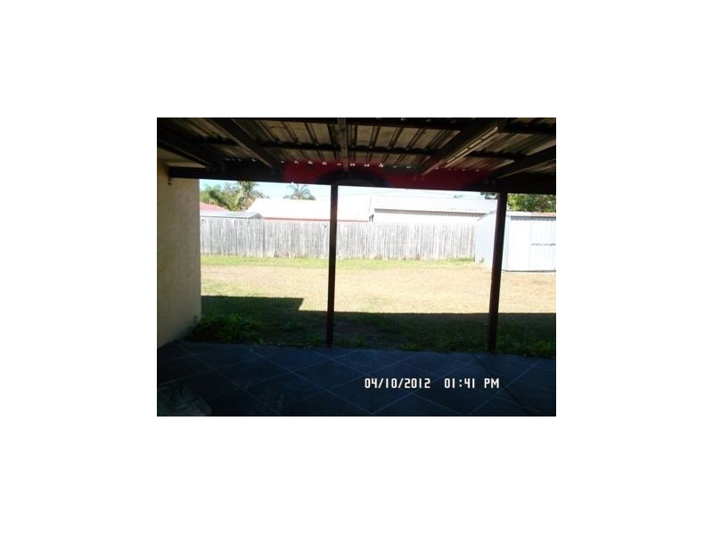 27 Lipscombe Rd, Deception Bay QLD 4508