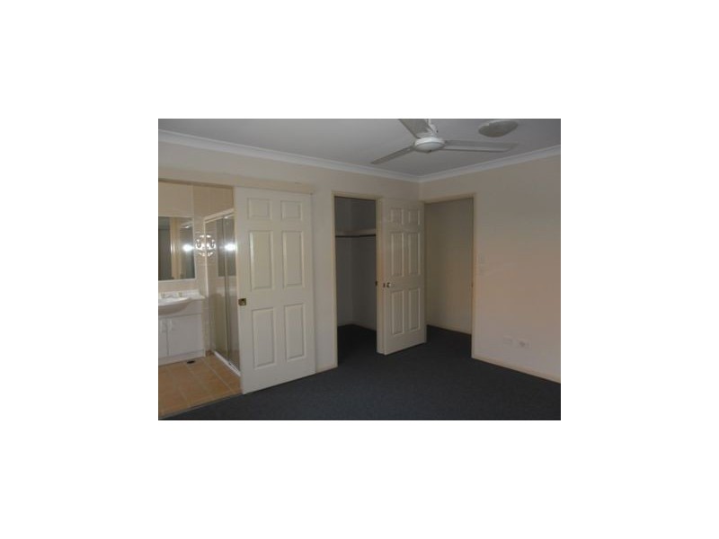 15 Fleet Drive, Kippa-ring QLD 4021