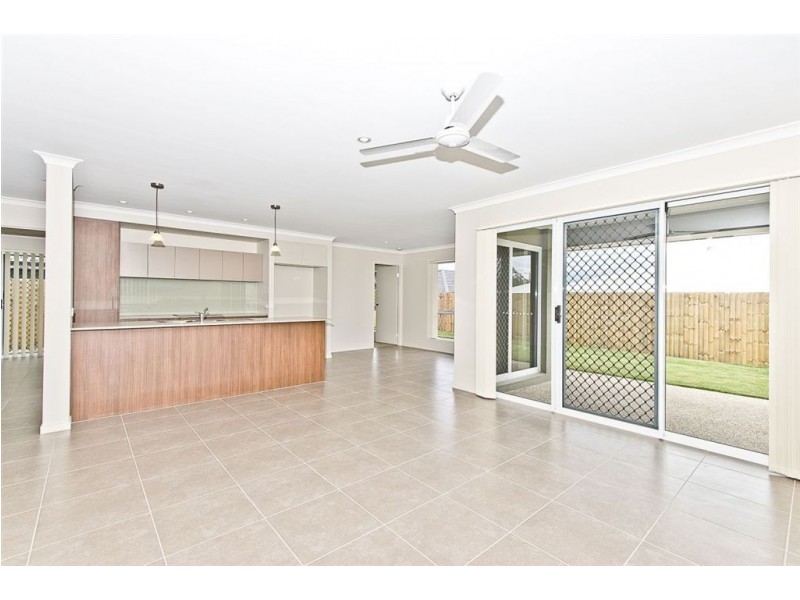 40 Expedition Drive, North Lakes QLD 4509
