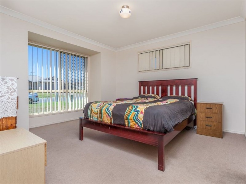 6 Denson Street, Morayfield QLD 4506