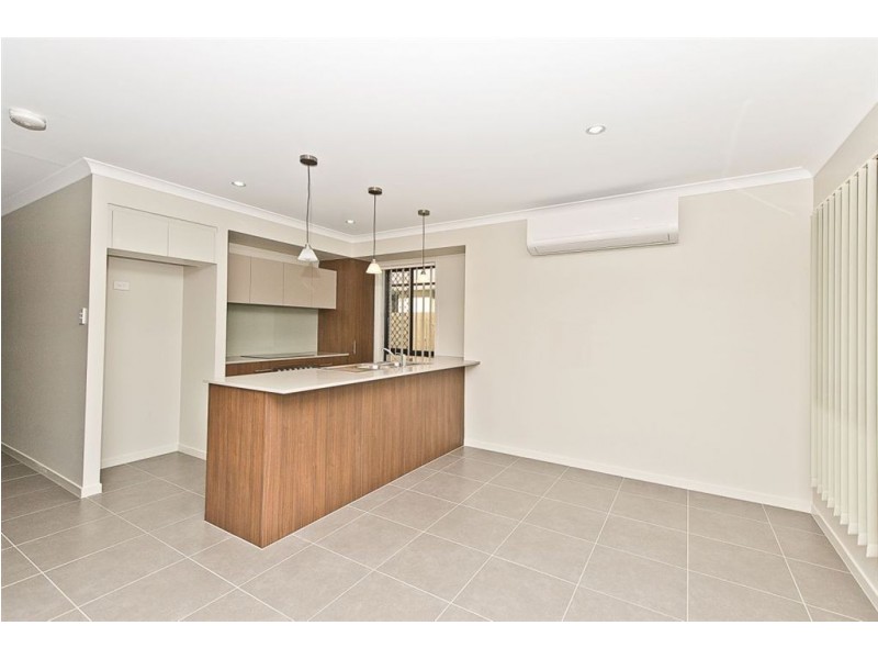 38 Cowen Terrace, North Lakes QLD 4509
