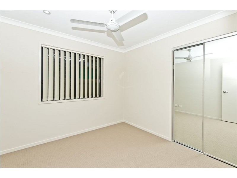 38 Cowen Terrace, North Lakes QLD 4509