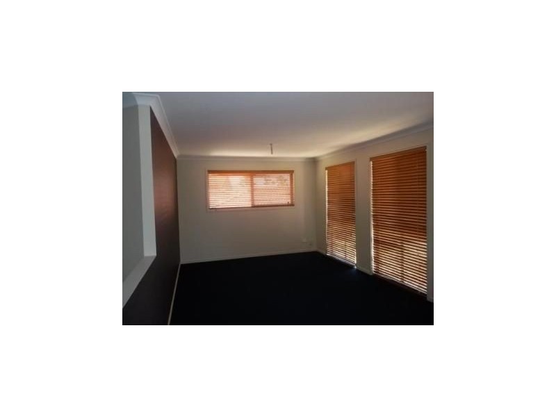 5 Pearson Court, North Lakes QLD 4509