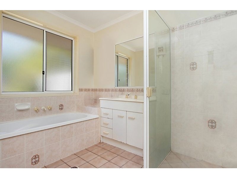 1 Raymont Street, North Lakes QLD 4509