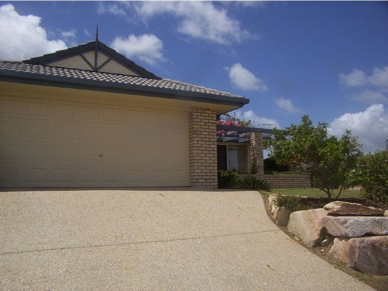 2 McNiven Court, North Lakes QLD 4509