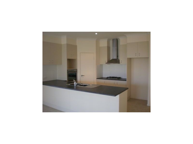 4 Highcliffe  Street, North Lakes QLD 4509