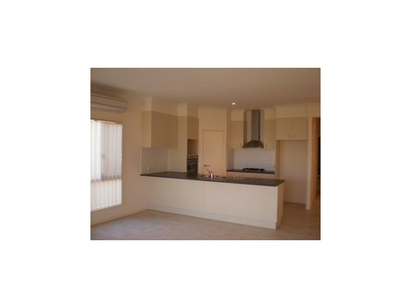 4 Highcliffe  Street, North Lakes QLD 4509