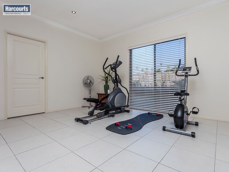 31 Planigale Crescent, North Lakes QLD 4509