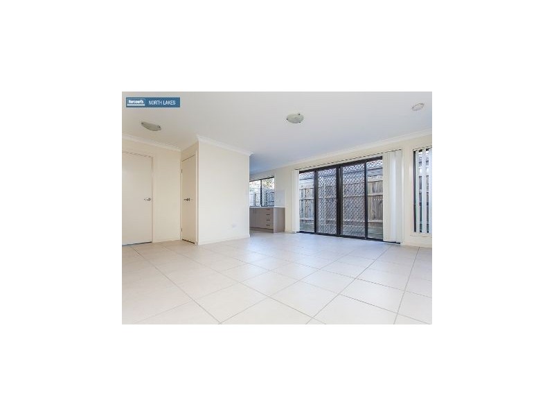 2/5 Wallis Circuit, North Lakes QLD 4509