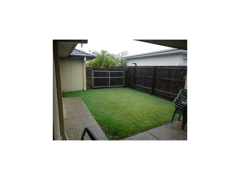 3 Sandpiper Ave, North Lakes QLD 4509
