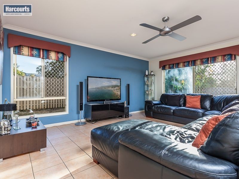 23 Whitfield Crescent, North Lakes QLD 4509