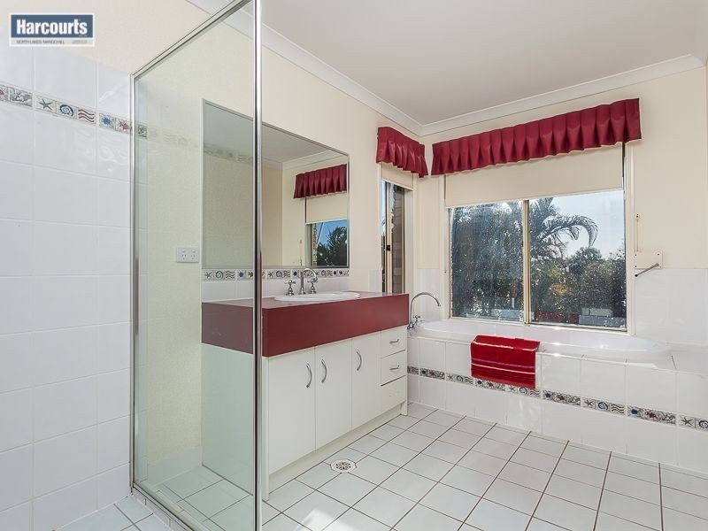 23 Whitfield Crescent, North Lakes QLD 4509