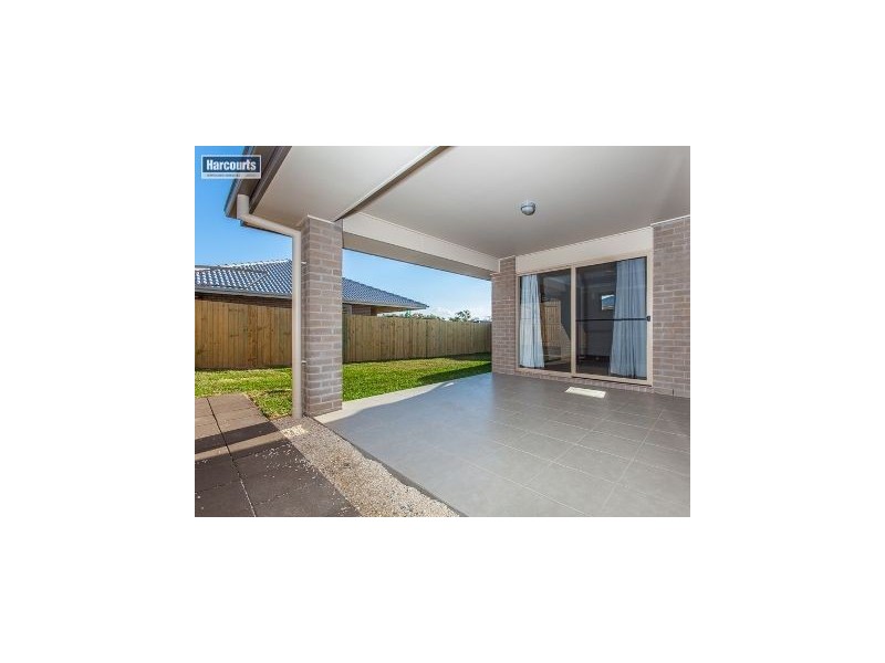 19 Nullarbor Circuit, North Lakes QLD 4509