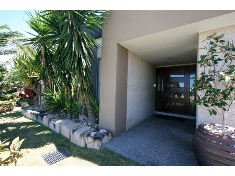 23 Forrestal Circuit, North Lakes QLD 4509