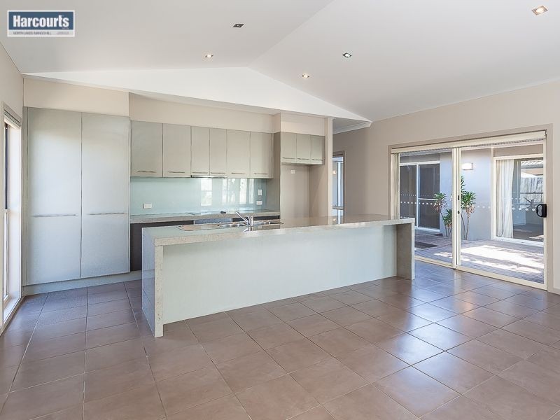 128 Copeland Drive, North Lakes QLD 4509