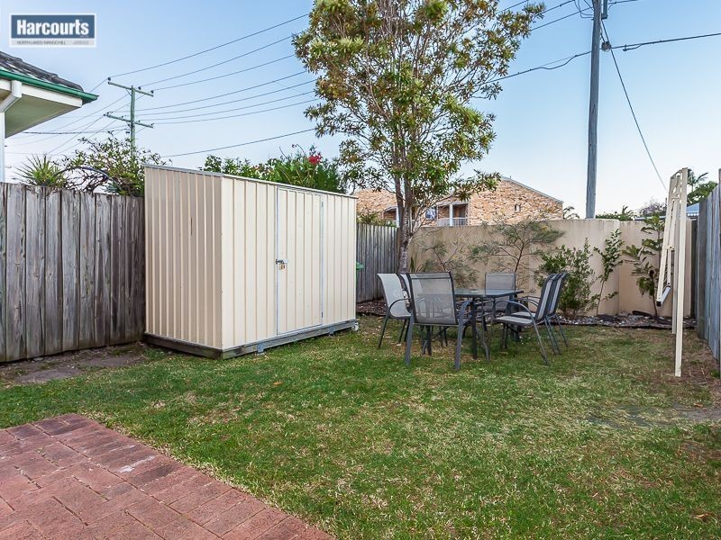 1/10 Caroline Street, Woody Point QLD 4019