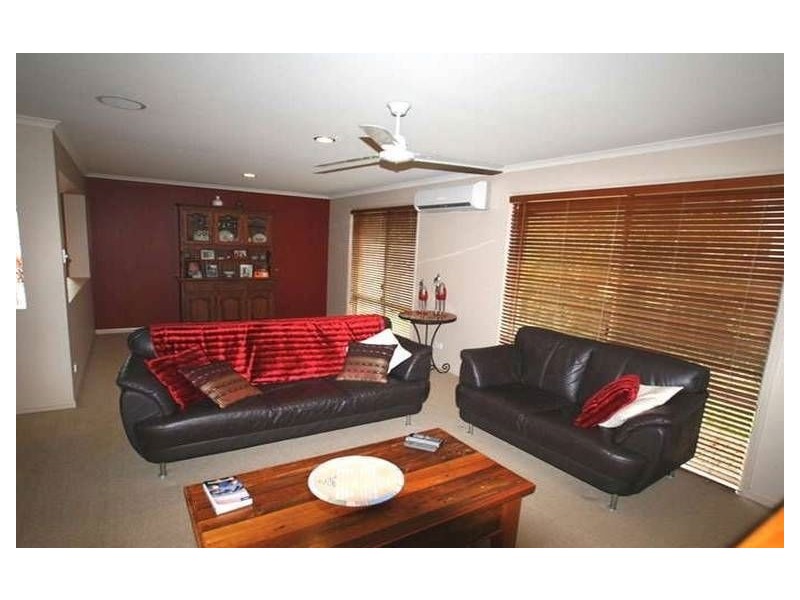 7 Crawford Street, North Lakes QLD 4509