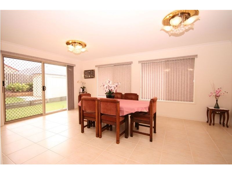 11 Redcedar Street, North Lakes QLD 4509