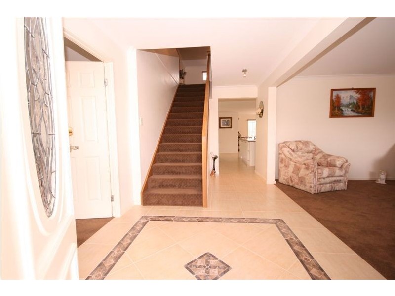 11 Redcedar Street, North Lakes QLD 4509