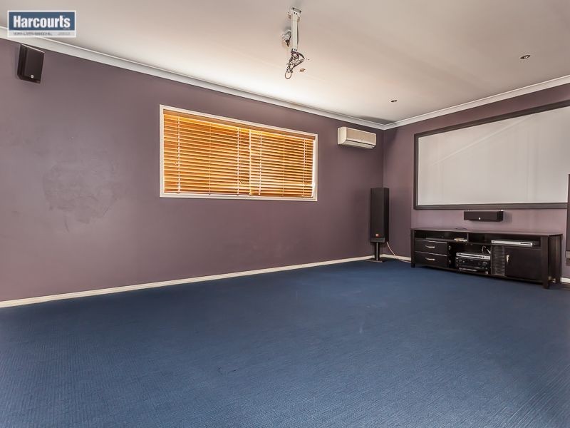 5 Pearson Court, North Lakes QLD 4509