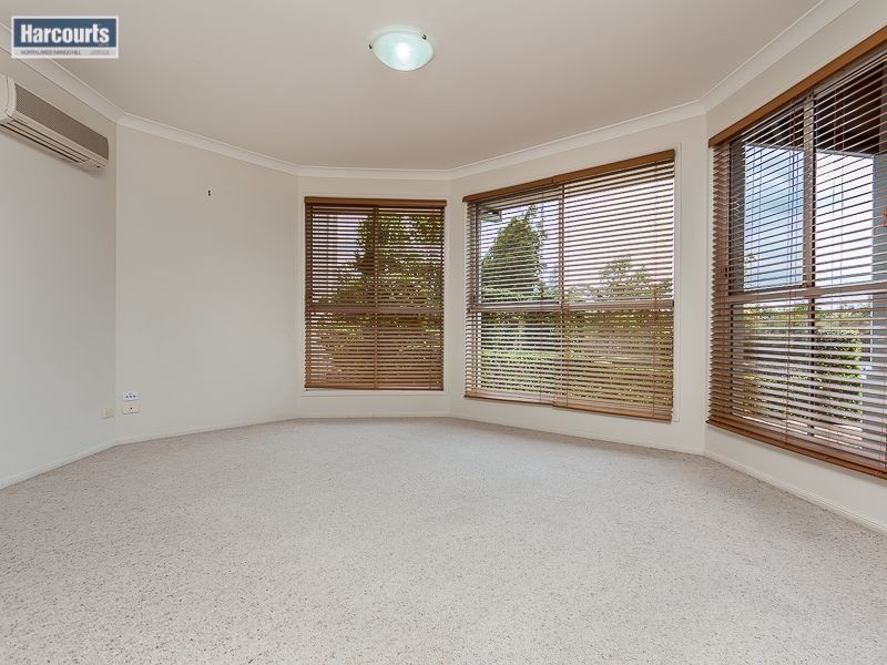 42 Lochside Drive, North Lakes QLD 4509