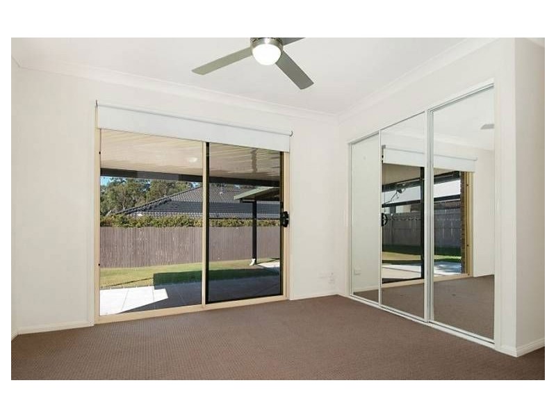 4 Morwell Crescent, North Lakes QLD 4509