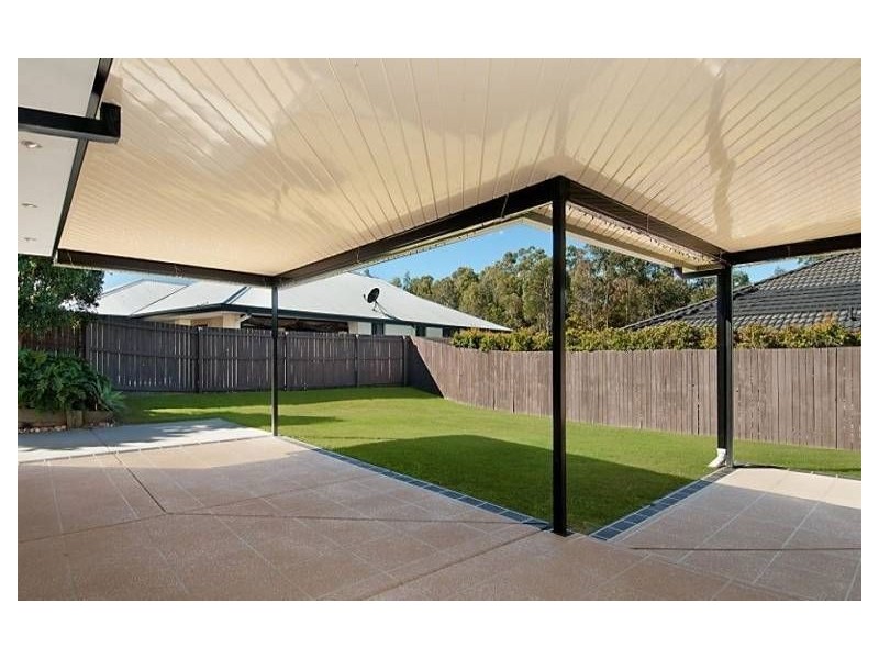 4 Morwell Crescent, North Lakes QLD 4509
