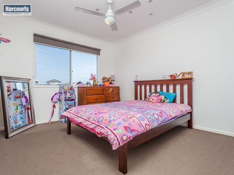 40 Mackintosh Drive, North Lakes QLD 4509