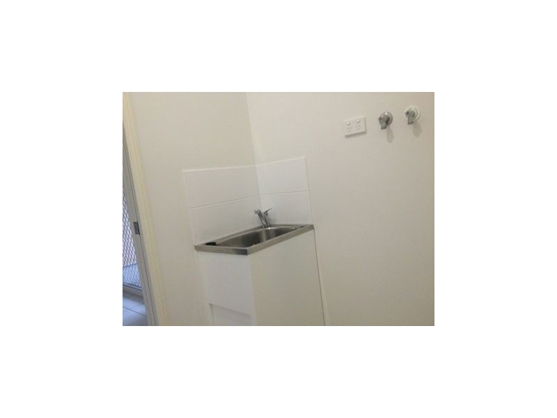 2/5 Kangaroo Street, North Lakes QLD 4509