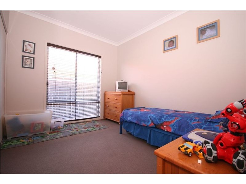 7 Silkyoak Court, North Lakes QLD 4509