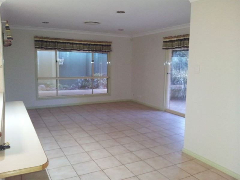 16 Karalla Court, Narangba QLD 4504
