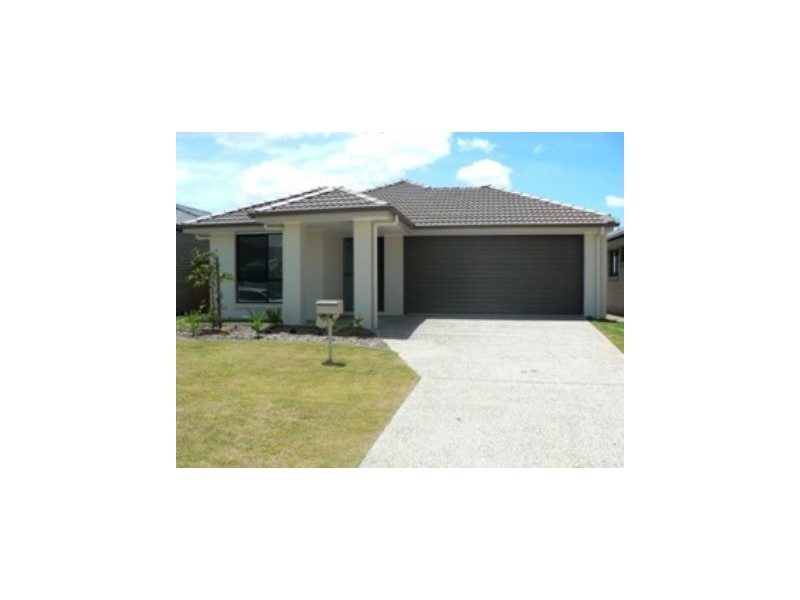 8 Williams Crescent, North Lakes QLD 4509