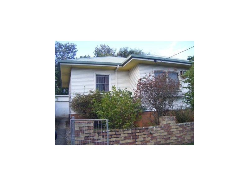 26 Shields Street, Redcliffe QLD 4020