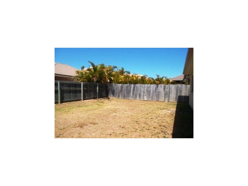 18 Pandorea Circuit, North Lakes QLD 4509