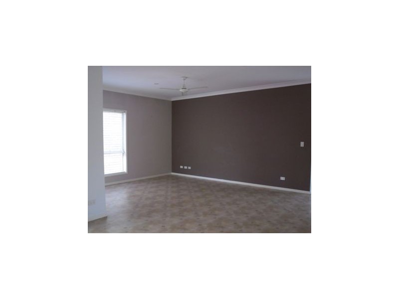 14 Cottonwood Circuit, North Lakes QLD 4509