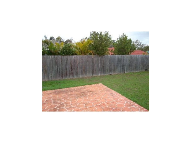 16 Morwell Cres, North Lakes QLD 4509