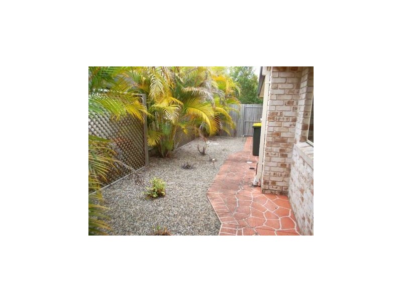 16 Morwell Cres, North Lakes QLD 4509