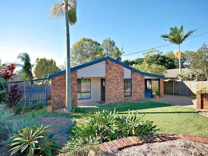 19 Jillian Street, Kallangur QLD 4503