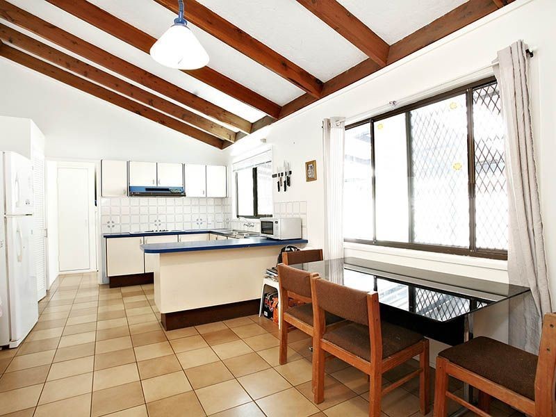 19 Jillian Street, Kallangur QLD 4503