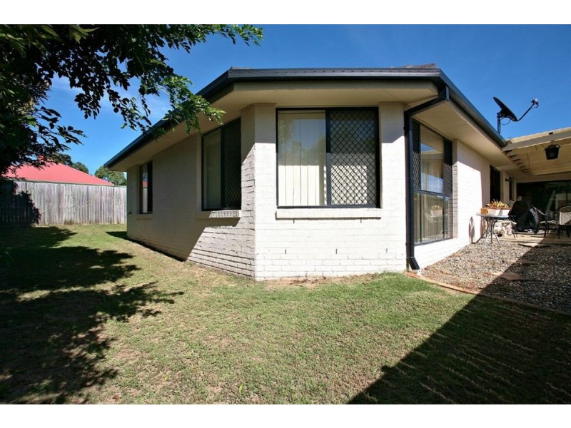 4 Samson Street, North Lakes QLD 4509