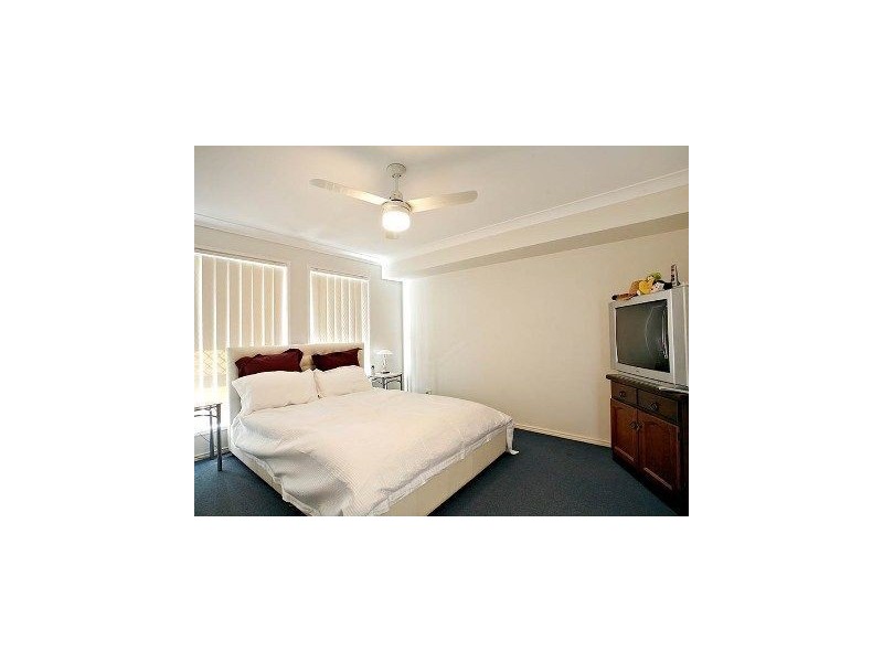 12 Heathcote ave, North Lakes QLD 4509