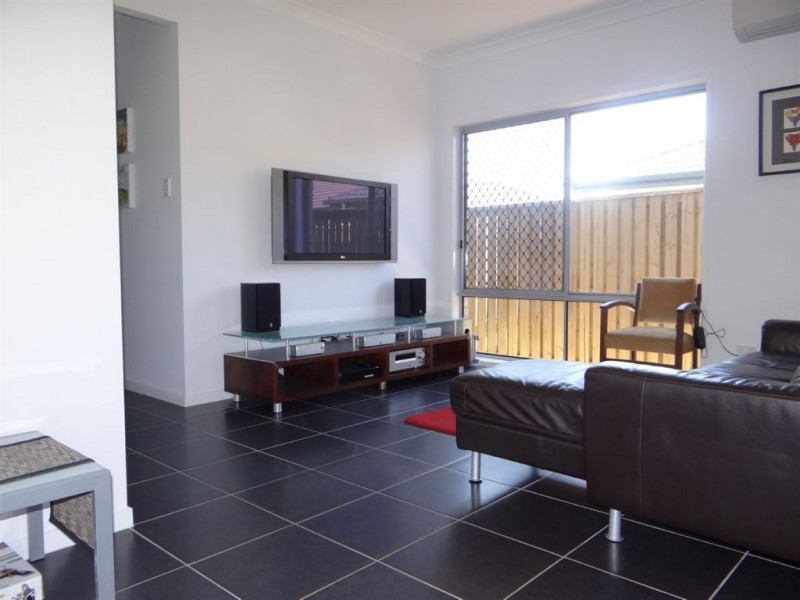 3 Fairy Wren Circuit, Dakabin QLD 4503