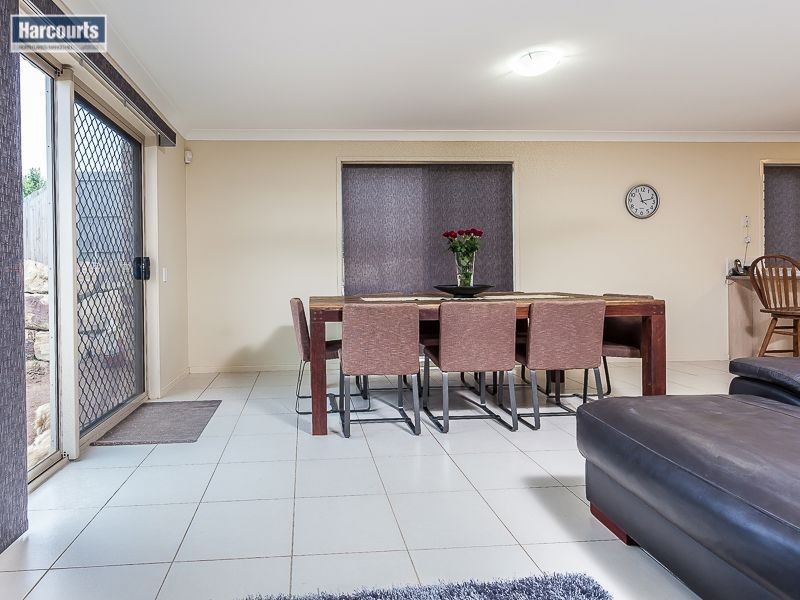 29 Sears Parade, North Lakes QLD 4509