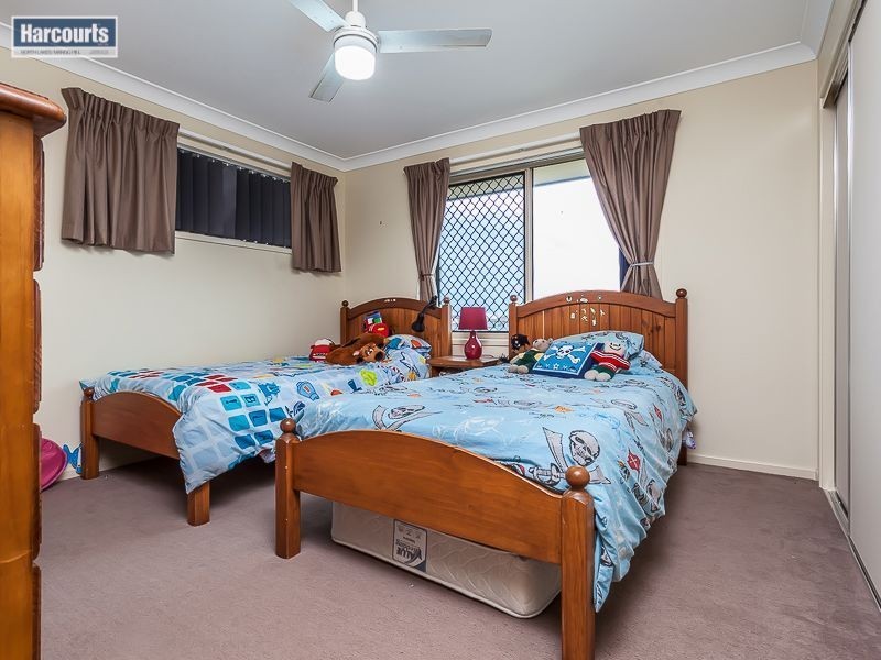 29 Sears Parade, North Lakes QLD 4509