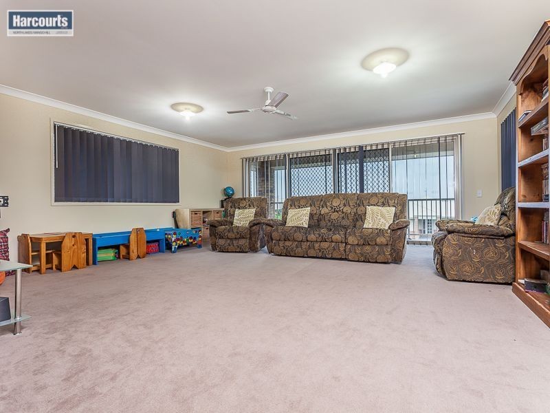 29 Sears Parade, North Lakes QLD 4509