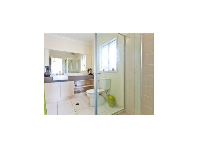 3 Sorrento Street, North Lakes QLD 4509