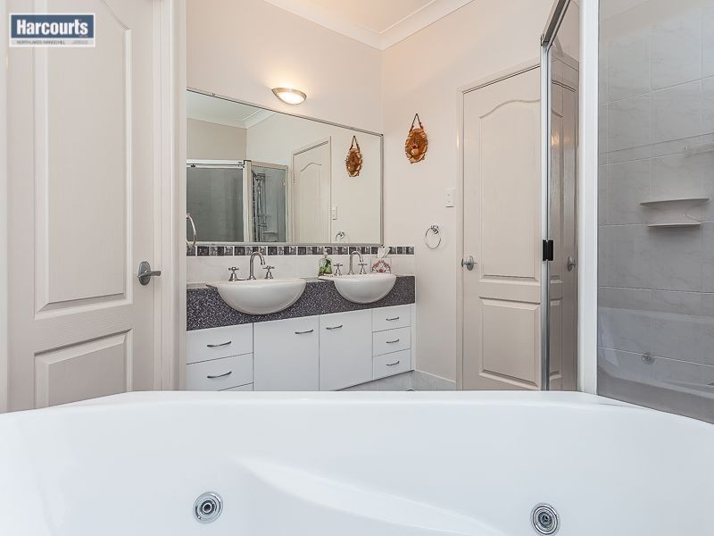 5 Picabeen Court, North Lakes QLD 4509