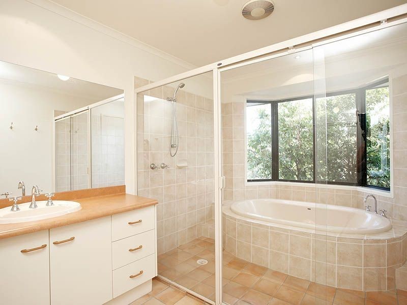 12 Songlark Court, Mango Hill QLD 4509