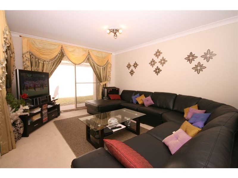 6715 College Street, North Lakes QLD 4509