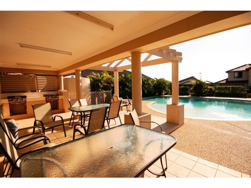 6715 College Street, North Lakes QLD 4509